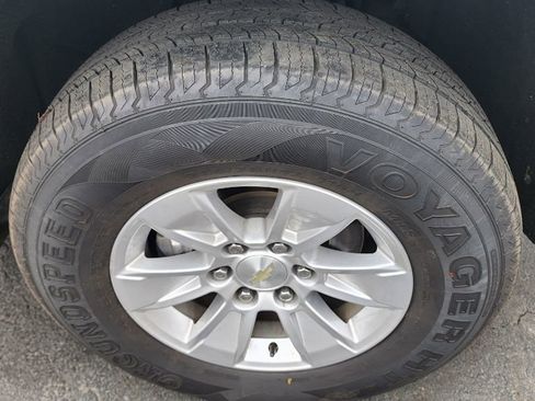 Used 2019 Chevrolet Silverado 1500 LT w/ All-Star Edition image 17