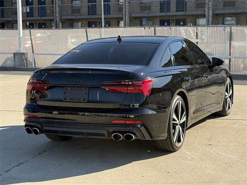 Used 2022 Audi S6 Premium Plus image 4