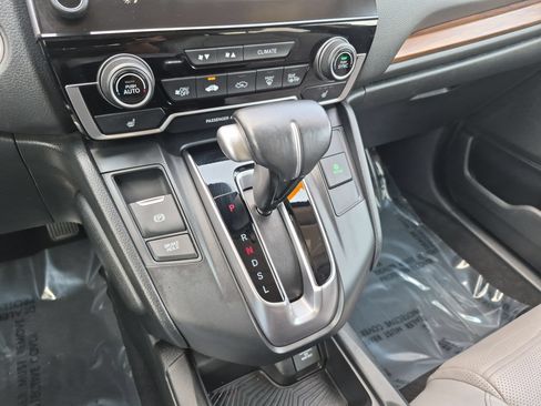 Used 2017 Honda CR-V Touring image 24
