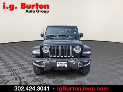 Used 2021 Jeep Gladiator Overland w/ Popular Equipment Package AWD/4WD image 2