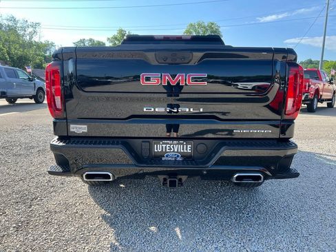 Used 2024 GMC Sierra 1500 Denali AWD/4WD image 7