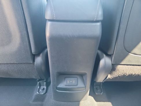 Used 2023 Kia Soul EX FWD image 16