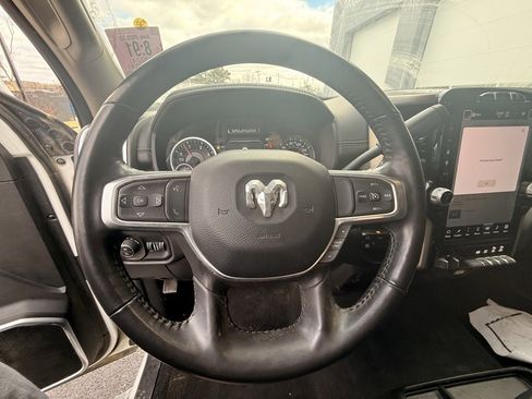 Used 2024 RAM 2500 Laramie image 19