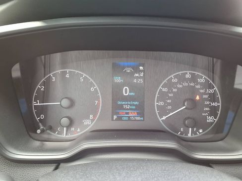 Used 2025 Toyota Corolla SE FWD image 31