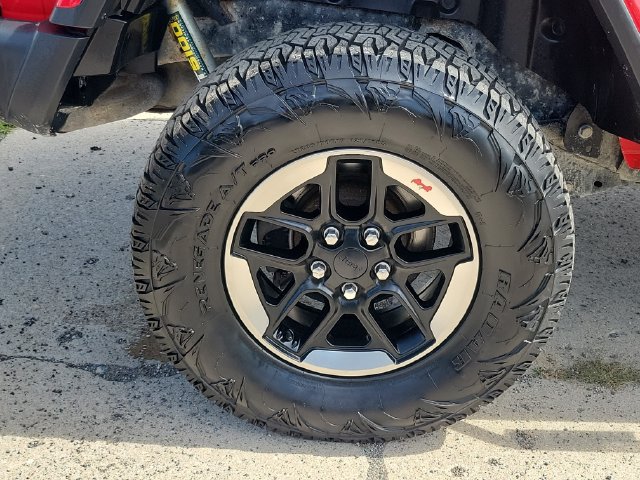 Used 2018 Jeep Wrangler Unlimited Rubicon AWD/4WD image 5