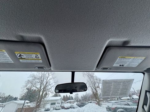 Used 2016 Nissan Frontier S image 27