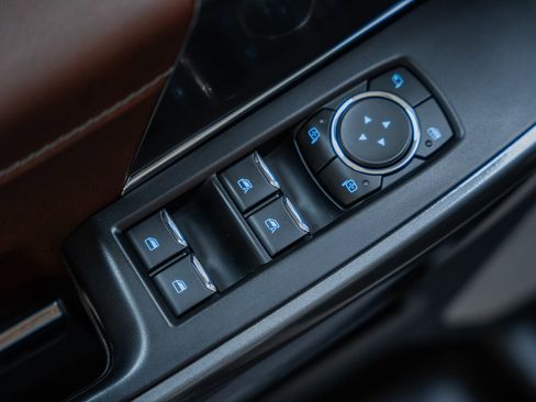 Certified 2023 Ford F150 Lariat w/ Equipment Group 502A High image 45