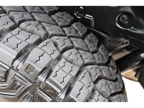 Used 2020 Jeep Wrangler Unlimited Rubicon AWD/4WD image 32