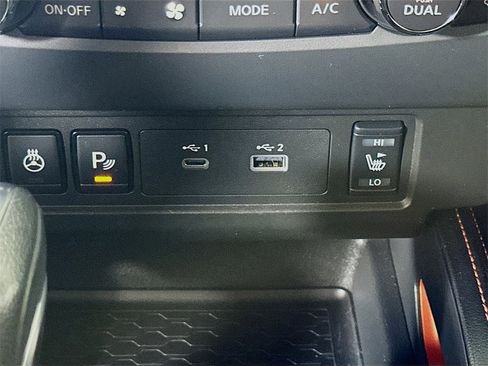 Used 2023 Nissan Frontier Pro-X w/ Pro Convenience Package image 30