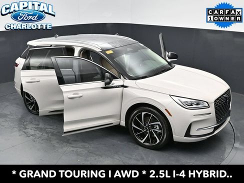 Used 2024 Lincoln Corsair Grand Touring AWD/4WD image 37