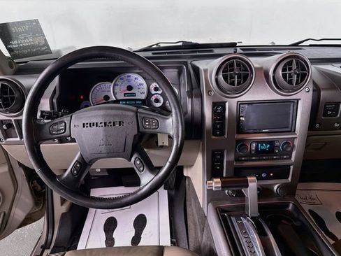 Used 2003 HUMMER H2 w/ Preferred Equipment Group AWD/4WD image 22