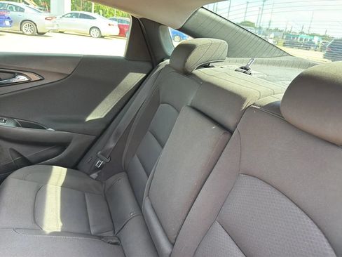Used 2018 Chevrolet Malibu LS FWD image 35