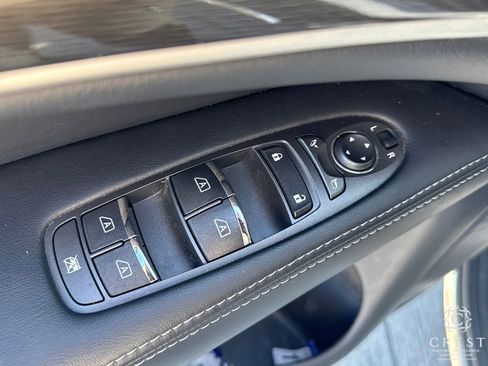 Used 2020 INFINITI QX60 Luxe w/ Essential Package image 12