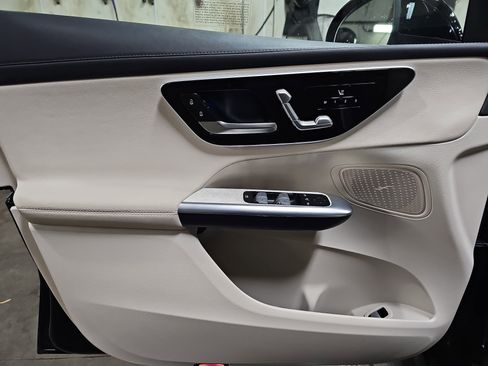 Certified 2024 Mercedes-Benz GLC 300 4MATIC image 28