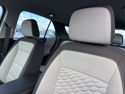 Certified 2021 Chevrolet Equinox LS image 27