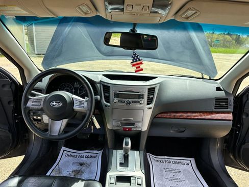 Used 2010 Subaru Outback 2.5i Limited w/ Protection Package 1A AWD/4WD image 15