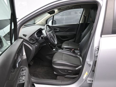 Used 2017 Buick Encore Preferred FWD image 9