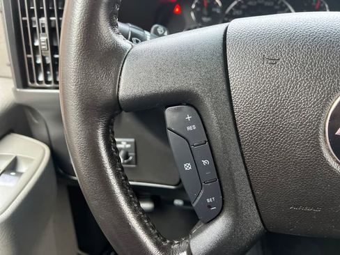 Used 2021 Chevrolet Express 2500 Work Van w/ Driver Convenience Package image 31