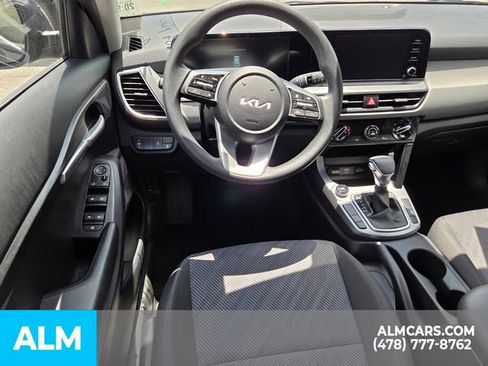 Used 2026 Kia Seltos LX FWD image 18