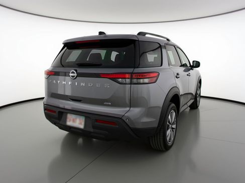 Used 2025 Nissan Pathfinder SV AWD/4WD image 9