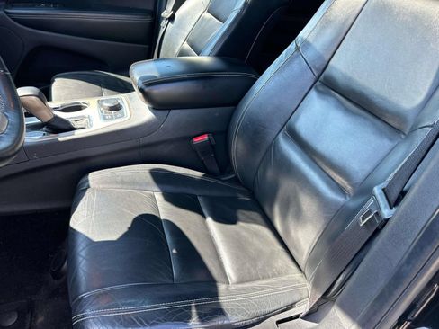 Used 2017 Jeep Grand Cherokee Limited AWD/4WD image 29