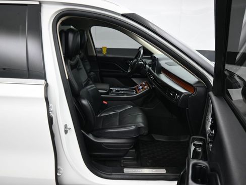 Used 2020 Lincoln Aviator Reserve w/ Equipment Group 202A image 57