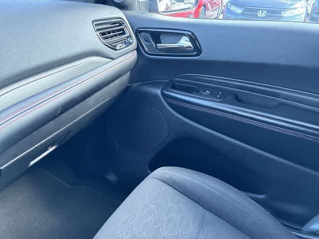 Used 2023 Dodge Durango GT RWD image 31