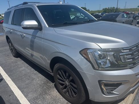 Used 2019 Ford Expedition Max Limited AWD/4WD image 3