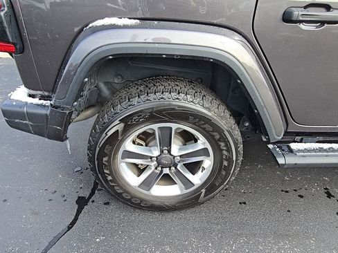 Certified 2021 Jeep Wrangler Unlimited Sahara image 10