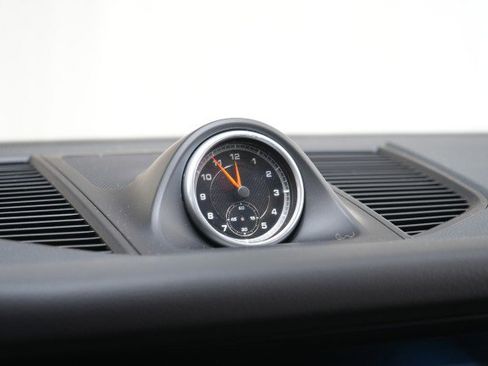 Used 2020 Porsche Macan image 50