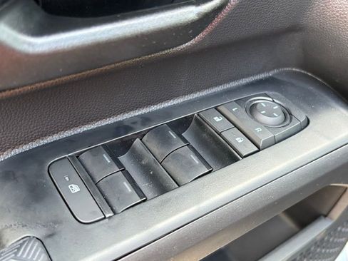 Used 2026 Toyota Tacoma SR image 26