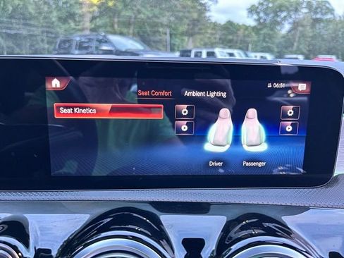 Used 2022 Mercedes-Benz A 220 4MATIC image 29