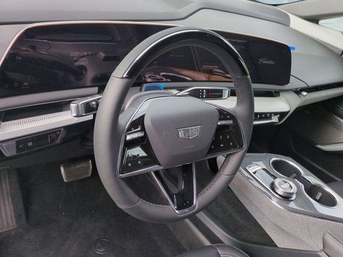 New 2026 Cadillac Optiq Sport 1 image 6