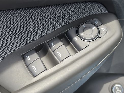 New 2026 Chevrolet TrailBlazer LT w/ Convenience Package FWD image 24