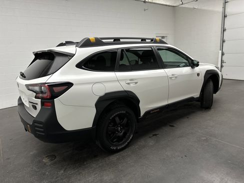 Used 2025 Subaru Outback Wilderness image 9