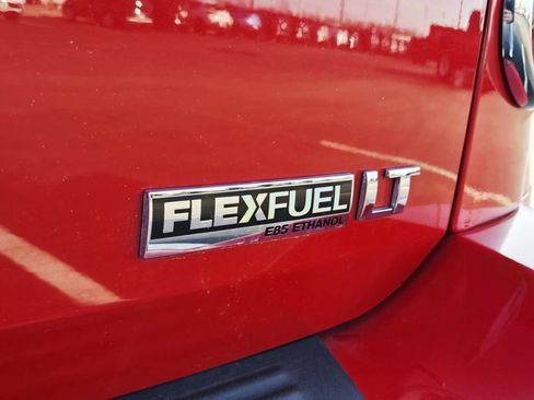 Used 2009 Chevrolet HHR LT w/ LT Preferred Equipment Group image 15