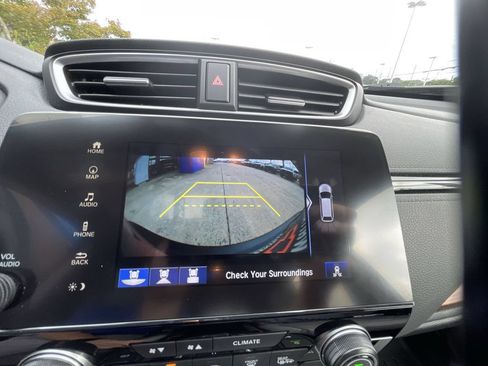 Used 2021 Honda CR-V Touring image 14