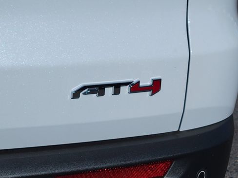 New 2026 GMC Acadia AT4 image 10