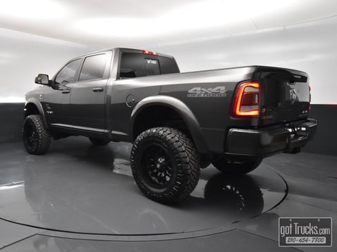 Used 2020 RAM 2500 Big Horn w/ Level 2 Equipment Group AWD/4WD image 5