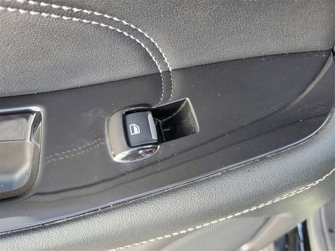 Used 2016 Ford Edge Titanium w/ Equipment Group 301A image 19