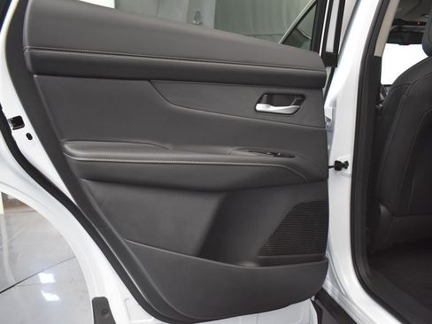 New 2025 Nissan Murano SL AWD/4WD image 15