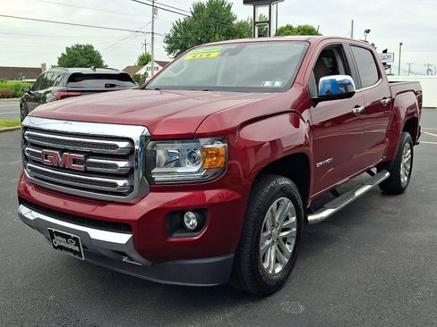 Used 2019 GMC Canyon SLT w/ Driver Alert Package AWD/4WD image 3