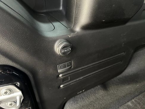 Used 2024 Jeep Wrangler High Altitude image 42