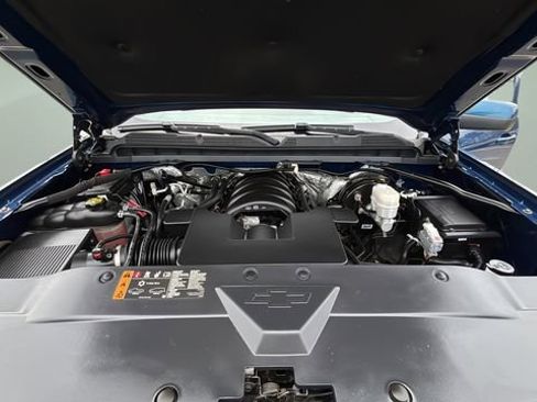 Used 2018 Chevrolet Silverado 1500 LT w/ All Star Edition image 31