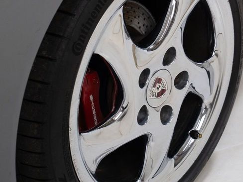 Used 2002 Porsche 911 Cabriolet image 60