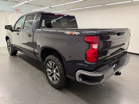 Used 2024 Chevrolet Silverado 1500 LT AWD/4WD image 4