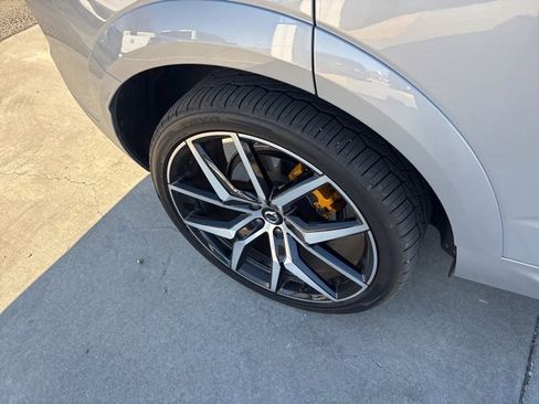 Used 2024 Volvo XC60 T8 Polestar image 12