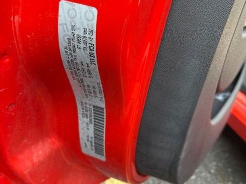 Used 2017 FIAT 500 Pop FWD image 1