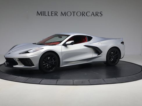 Used 2024 Chevrolet Corvette Stingray Premium Cpe w/ Z51 Performance Package RWD image 3