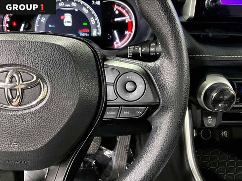 Used 2023 Toyota RAV4 XLE w/ Convenience Package image 25